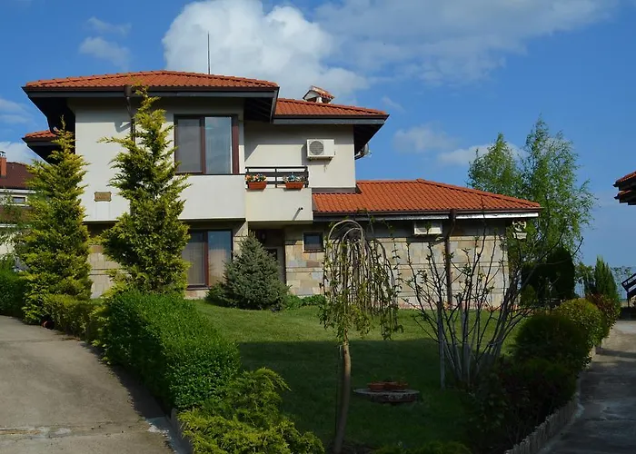 On The Black Sea Sluneční pobřeží