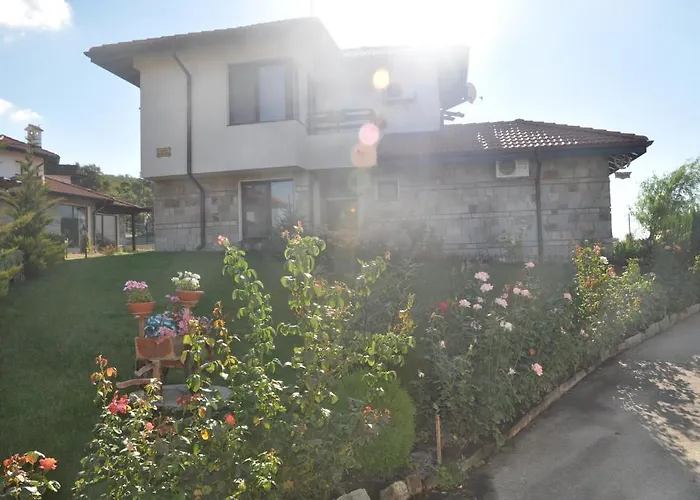 On The Black Sea * Sluneční pobřeží